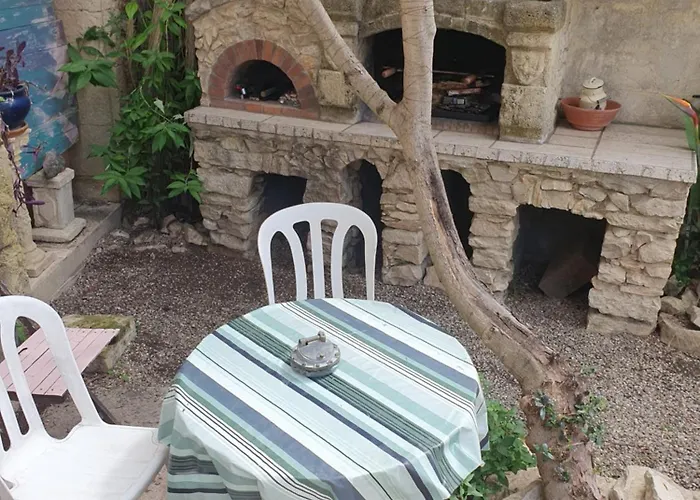 Dom wakacyjny Le Jardin Secret Uchaud